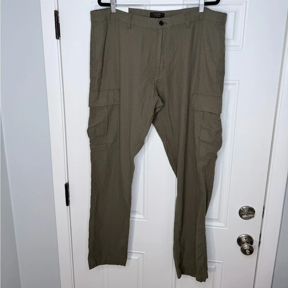 NWT BANANA REPUBLIC SIZE 40 40x34 SLIM‎ STRAIGHT SUMMERWEIGHT CARGO green